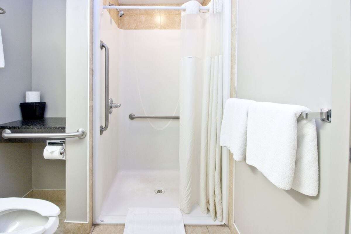 Travelodge By Wyndham Kindersley Экстерьер фото
