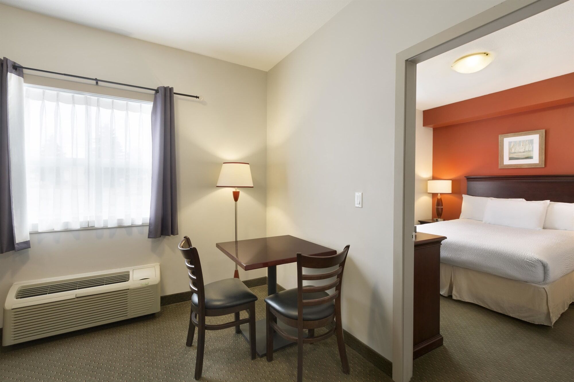Travelodge By Wyndham Kindersley Экстерьер фото